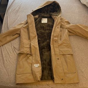 London FOG coat, color is Camel, size 38